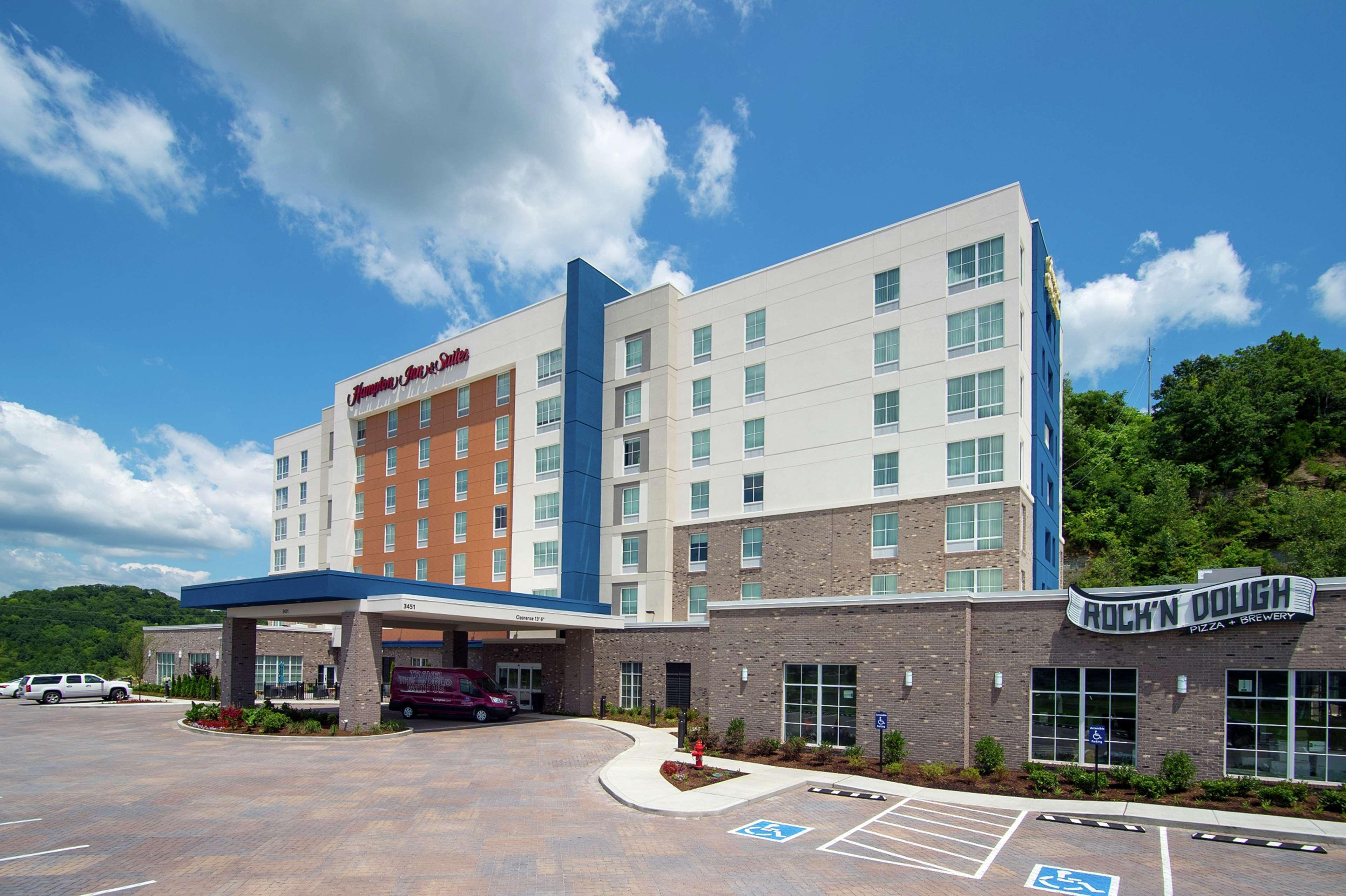 Hampton Inn & Suites By Hilton Nashville North Skyline Exteriör bild