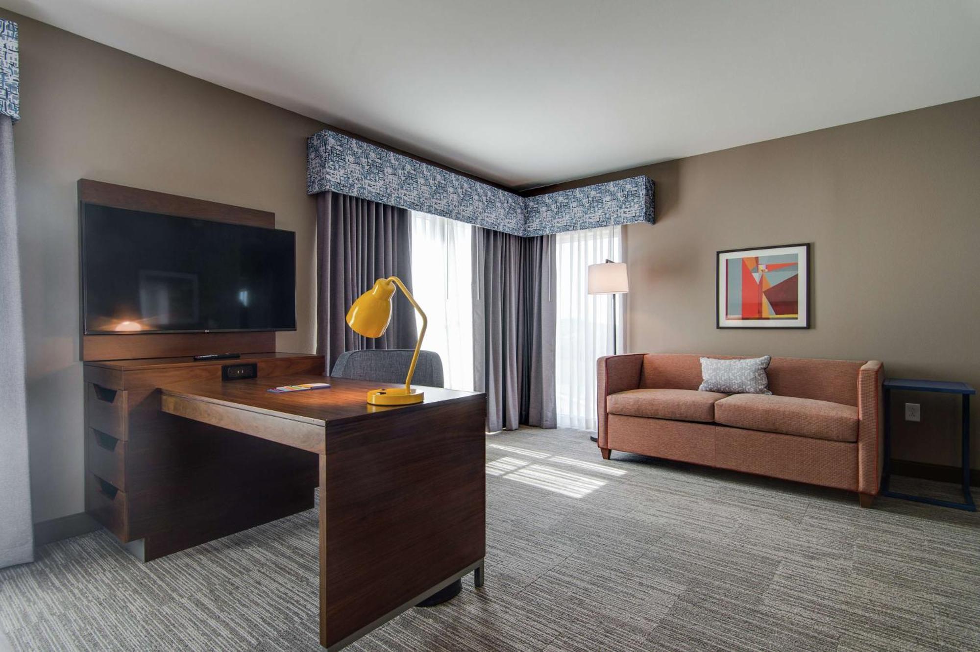 Hampton Inn & Suites By Hilton Nashville North Skyline Exteriör bild